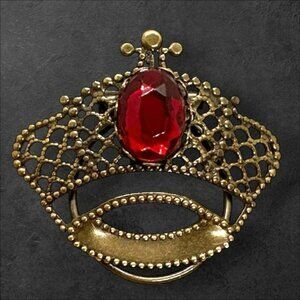 JERI-LOU Signed scarf clip